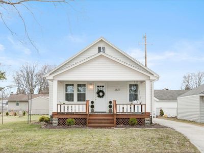 2527 16th Ave, Port Huron, MI, 48060