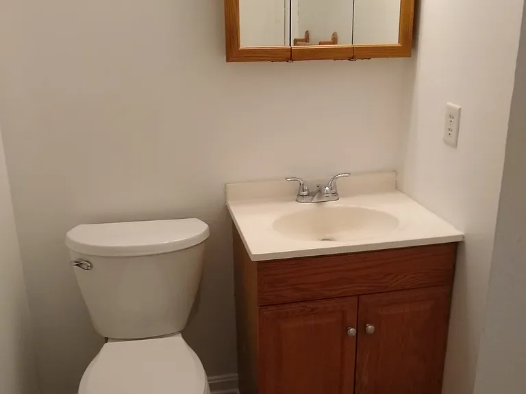 23535 Kingston Ln — Photo 4