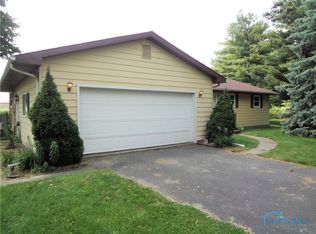 19873 W Poe Rd, Weston, OH 43569