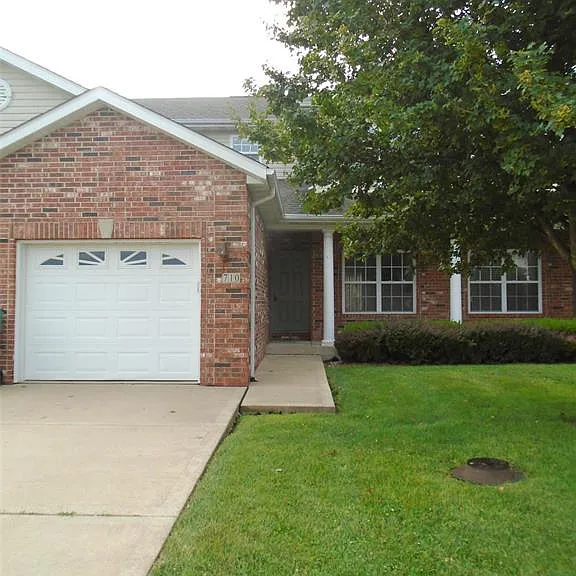 706 Titan Dr — Photo 16