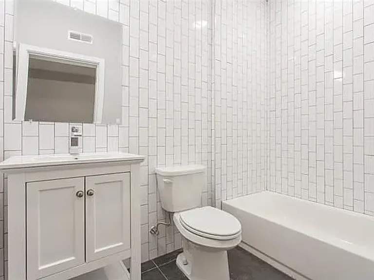 2207 N Broad St #3R — Photo 6