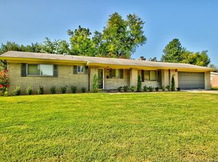 6996 E 19th St, Tulsa, OK 74112