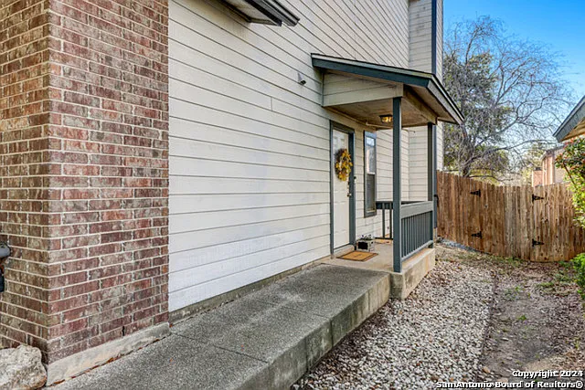 3 bed, 2.5 bath, 1524 sqft, $1,775 — Photo 4