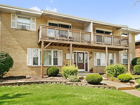 2nd image of 18124 66th Ave #2S