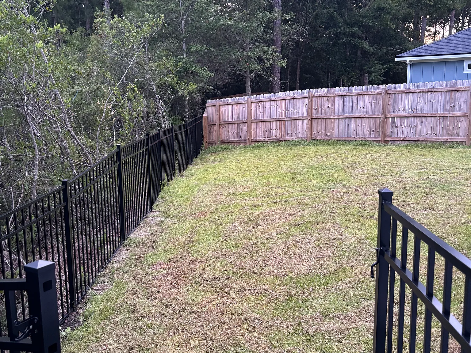 3 bed, 2245 sqft, $2,300 — Photo 4