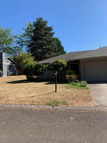 10800 SW Garden Park Pl Photo 1