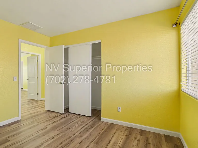 7929 Dana Maple Ct — Photo 43