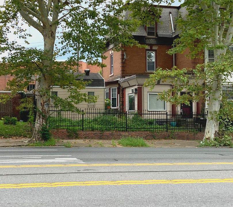 1st image of 5215 N Broad St