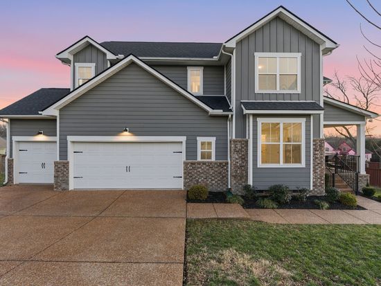 268 Christine Dr, Lebanon, TN 37087