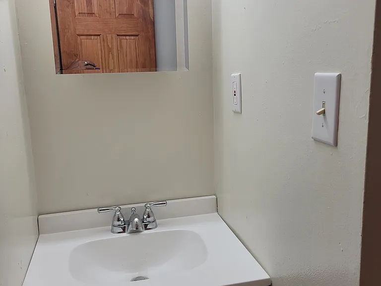 1359 Franklin St #2 — Photo 13