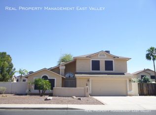 2907 E Leonora St, Mesa, AZ 85213