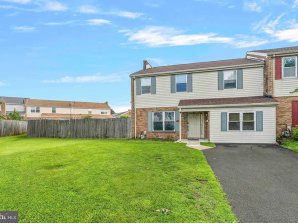 3255 Independence Ct, Bensalem, PA 19020