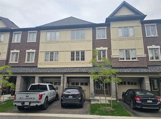 68 1st St #34, Orangeville, ON L9W 2E4