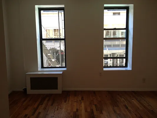 Rented by Manhattan Flats | media 40