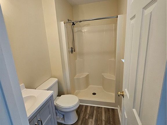 5th image of 17168 Chestnut Ln