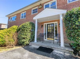 338 N State Rd APT 1F, Briarcliff Manor, NY 10510