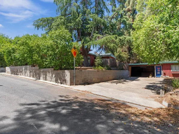 207 Lane St, Modesto, CA 95354
