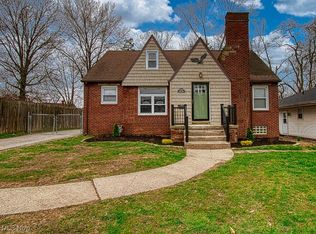 5840 Pearl Rd, Parma Heights, OH 44130