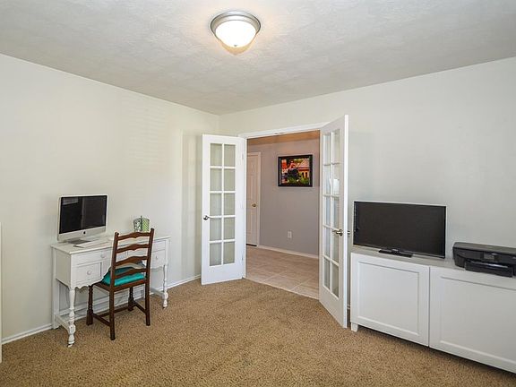 5th image of 24411 Goodwin Dr