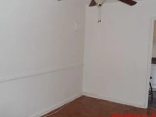 2461 East 29th Street image 1 of 5