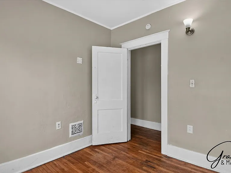 1943 W Bethune - 1943 Rock City LLC — Photo 9