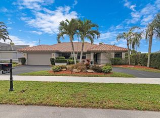 8920 Southern Orchard Rd S, Davie, FL 33328
