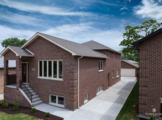 5255 S Newcastle Ave, Chicago, IL 60638