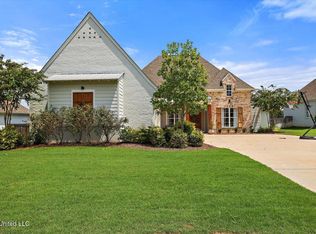 146 Camden Lake Dr, Madison, MS 39110