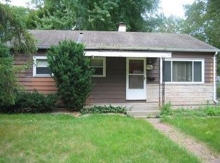 925 Blaine Dr, Madison, WI 53704