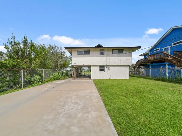 1031 Star Dr, San Leon, TX 77539