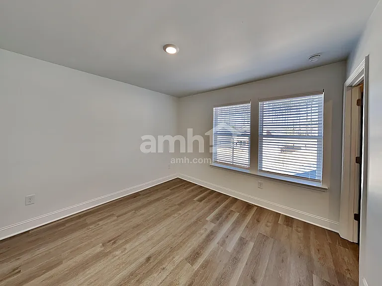 1469 Aquamarine Dr — Photo 13