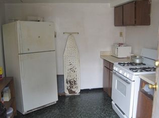 412 45th St, Oakland, CA 94609