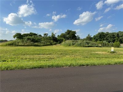 LOT 7 Tradewind Rd, New Castle, PA, 16102
