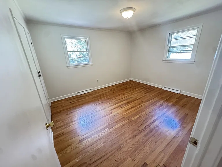 7 Kathryan Ct — Photo 9
