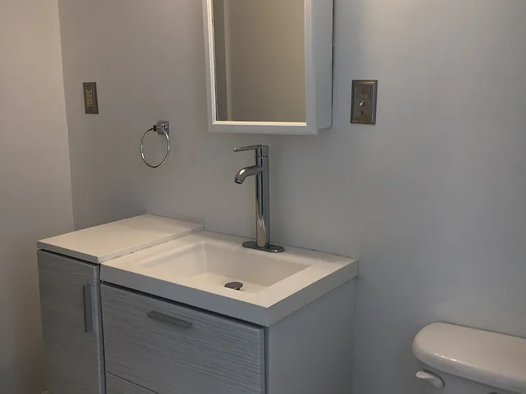 54B Wompatuck Rd #B — Photo 5