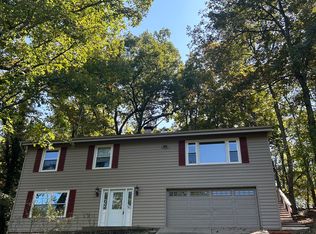 83 N Kings Rd, Lake Sherwood, MO 63357