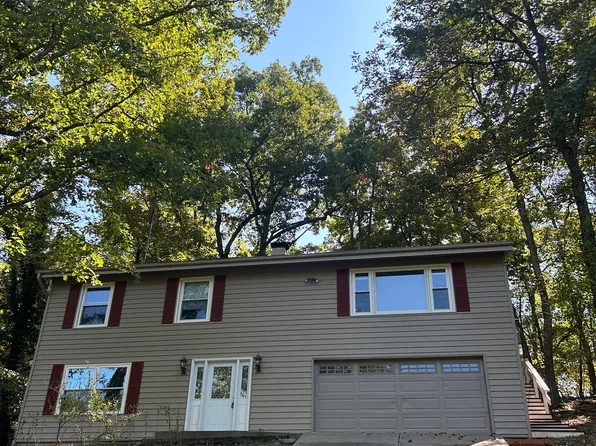 83 N Kings Rd, Lake Sherwood, MO 63357