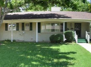 1008 Lyle Ave, Garden City, KS 67846