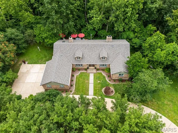 4352 Rock Island Rd, Arnold, MO 63010