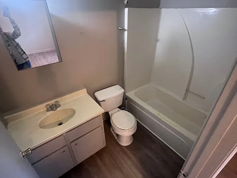 2-105 S Fleming St #2 — Photo 4