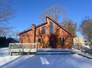 1 Sleepy Hollow Pentway, Gales Ferry, CT 06335