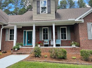 1424 Rays Bridge Rd, Whispering Pines, NC 28327