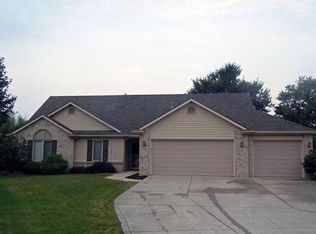 5731 Fox Mill Run, Fort Wayne, IN 46835