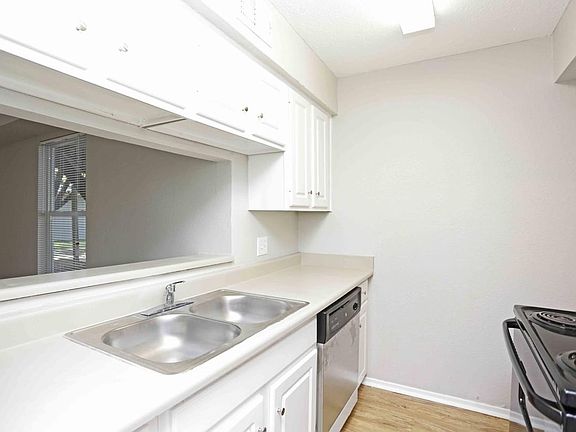 5th image of 4300 Canton Ave APT 125