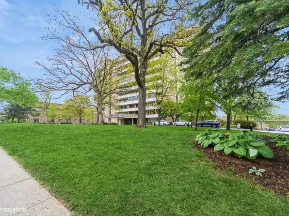 3663 Grand Ave Unit 407, Des Moines, IA 50312