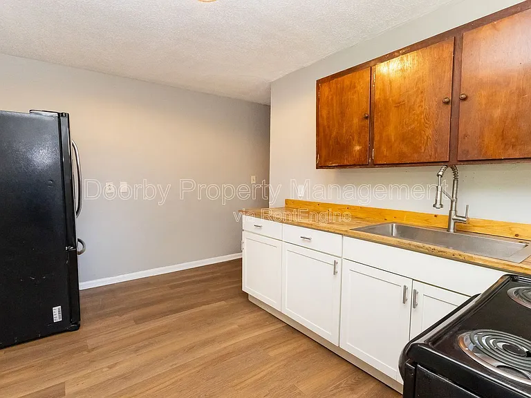 1237 Wheeler Ave #B — Photo 3