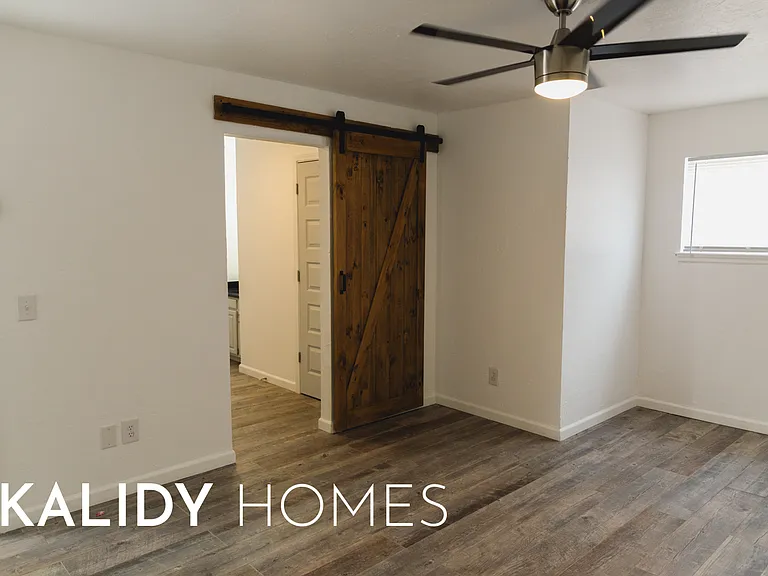 3804 Summer Cloud Dr — Photo 26