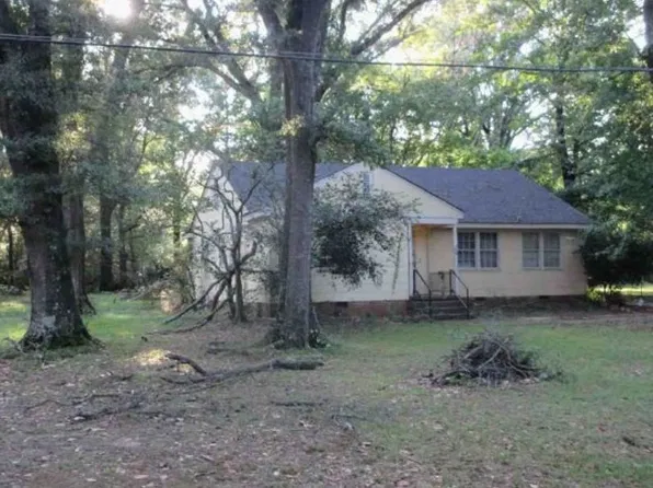 308 Colonial Cir, Jackson, MS 39211