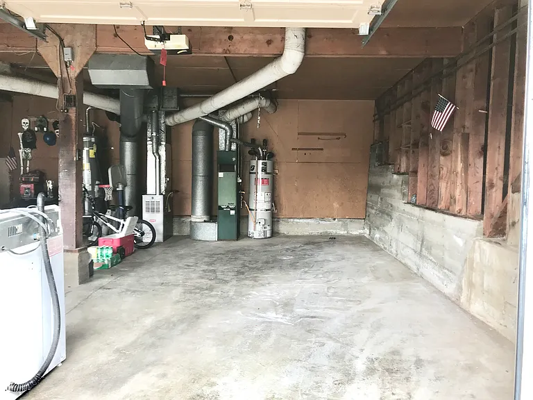 35 Madrone Ave #A — Photo 9