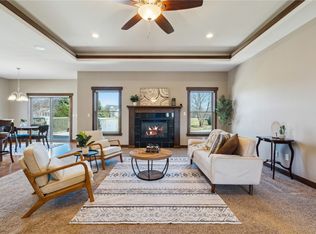 300 Landau St, Robins, IA 52328